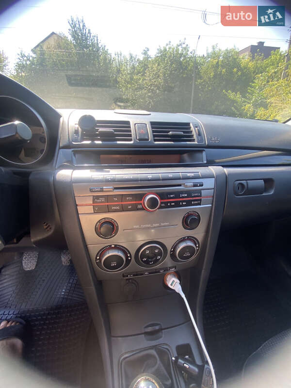 Хэтчбек Mazda 3 2008 в Виннице