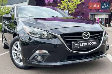 Седан Mazda 3 2016 в 