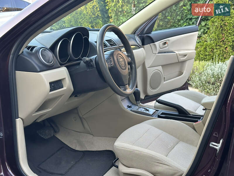 Седан Mazda 3 2007 в Одессе