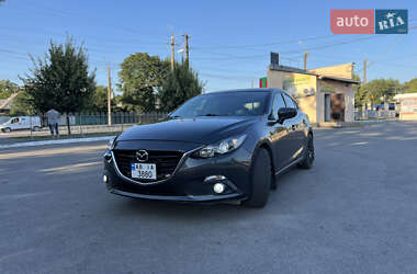 Хэтчбек Mazda 3 2015 в 