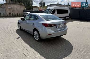 Седан Mazda 3 2016 в 