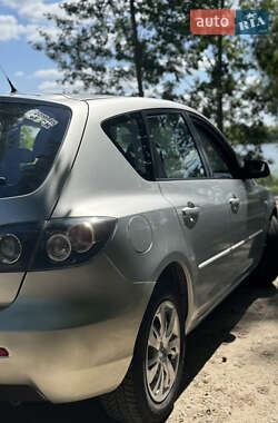 Хэтчбек Mazda 3 2006 в 