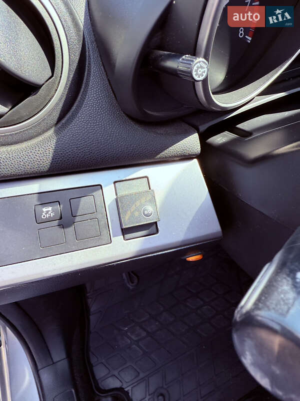 Седан Mazda 3 2012 в Ровно