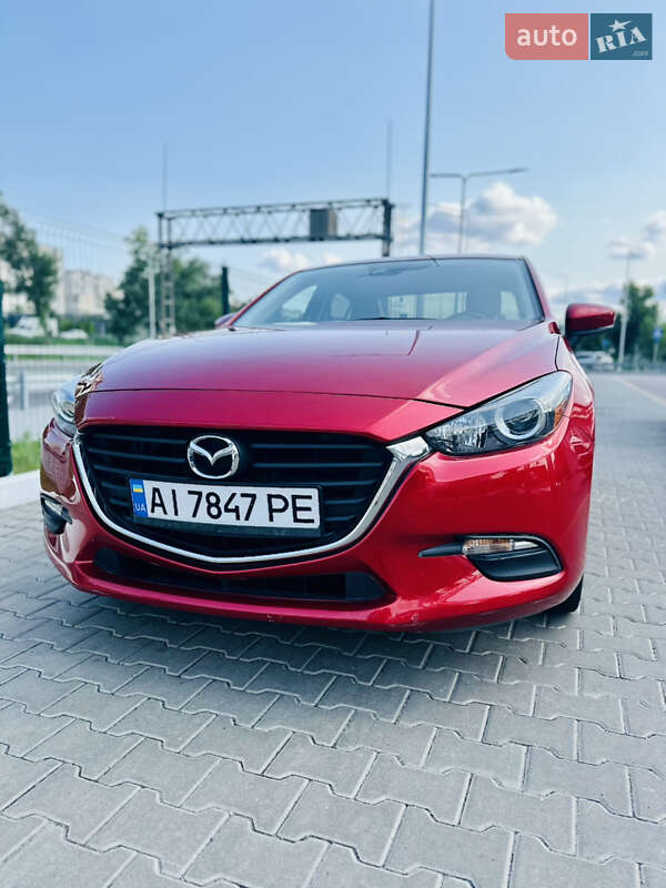 Седан Mazda 3 2016 в Киеве