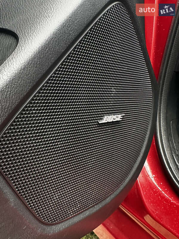 Седан Mazda 3 2016 в Киеве