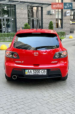 Хэтчбек Mazda 3 2006 в 
