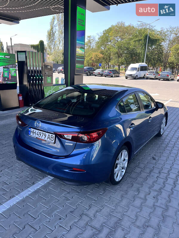 Седан Mazda 3 2018 в Одессе
