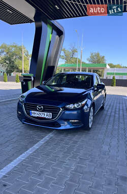 Седан Mazda 3 2018 в 