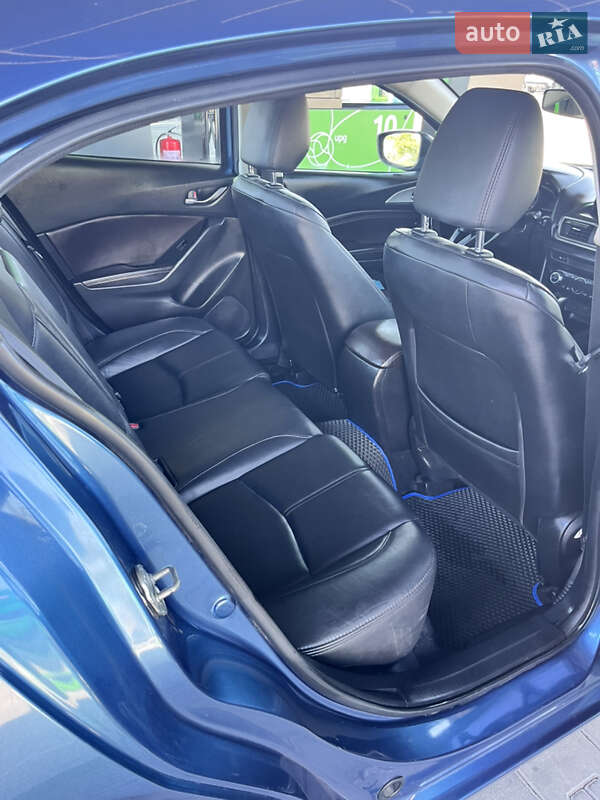 Седан Mazda 3 2018 в Одессе фото 30 Седан Mazda 3 2018 в Одессе