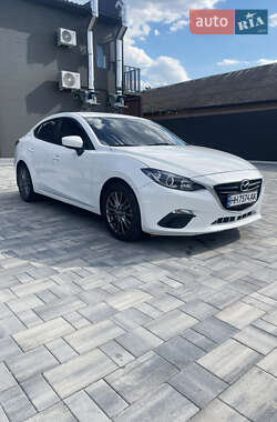 Седан Mazda 3 2014 в 