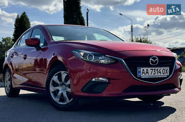 Седан Mazda 3 2015 в Сумах