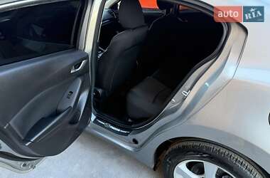 Седан Mazda 3 2016 в 