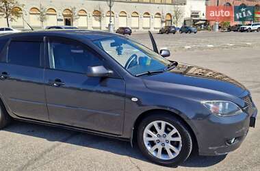 Хэтчбек Mazda 3 2006 в 