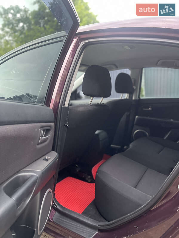 Седан Mazda 3 2007 в Самборе