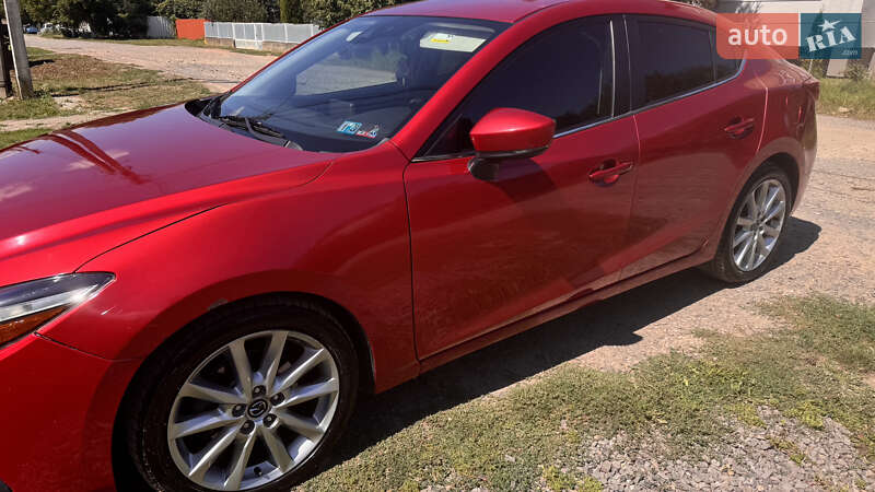 Седан Mazda 3 2016 в 