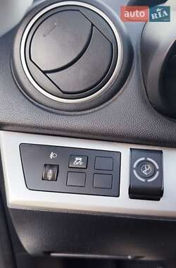 Хэтчбек Mazda 3 2012 в 