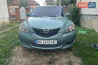 Хэтчбек Mazda 3 2004 в Сваляве