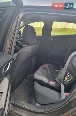 Седан Mazda 3 2013 в 