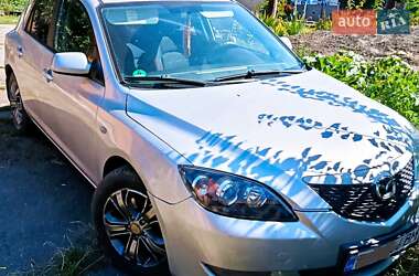 Хэтчбек Mazda 3 2004 в 