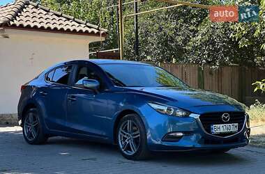 Седан Mazda 3 2017 в 