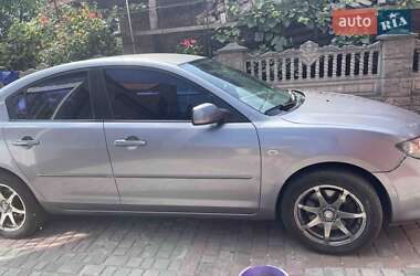 Седан Mazda 3 2006 в Ракитном