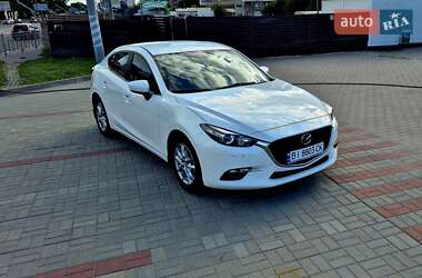 Седан Mazda 3 2017 в 