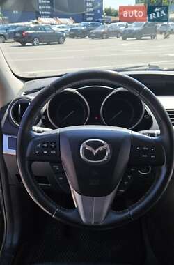 Хэтчбек Mazda 3 2010 в 