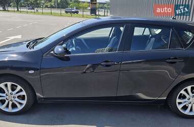 Хэтчбек Mazda 3 2010 в 