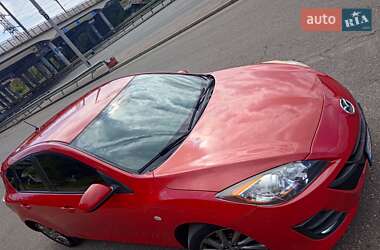 Хэтчбек Mazda 3 2011 в 