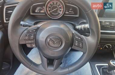 Хэтчбек Mazda 3 2014 в 