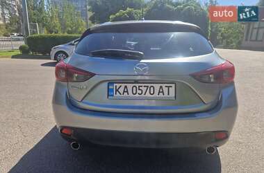 Хэтчбек Mazda 3 2014 в 