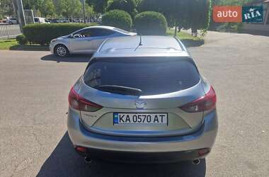 Хэтчбек Mazda 3 2014 в 