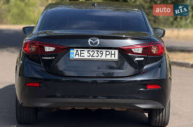 Седан Mazda 3 2017 в 