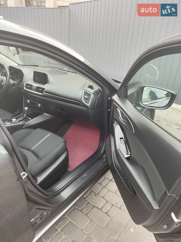 Хетчбек Mazda 3 2018 в Києві