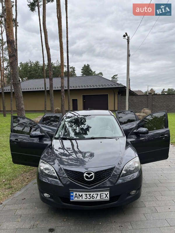 Хэтчбек Mazda 3 2008 в Житомире