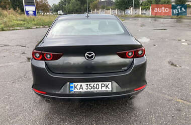 Седан Mazda 3 2022 в 