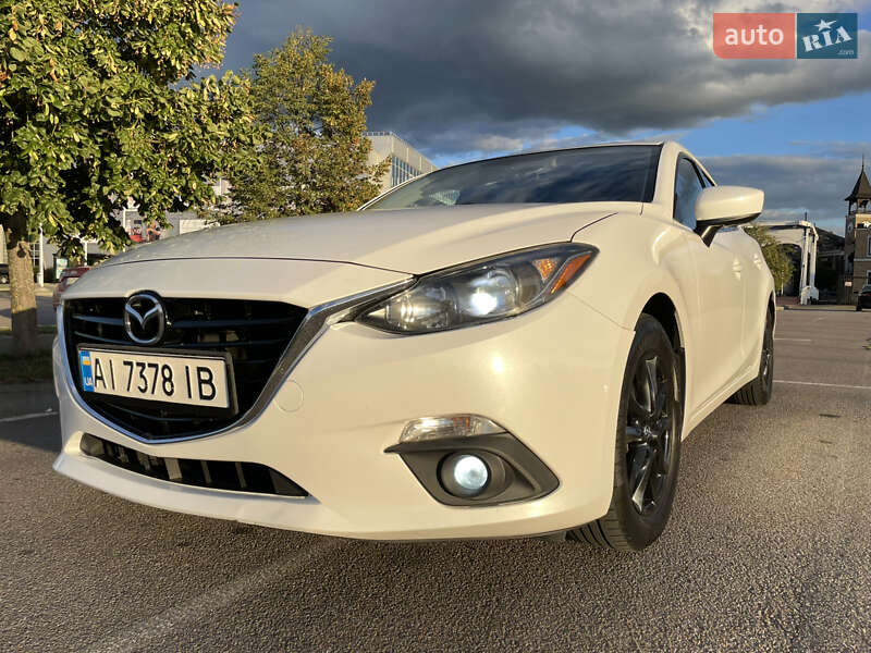 Седан Mazda 3 2015 в Києві фото 2 Седан Mazda 3 2015 в Києві