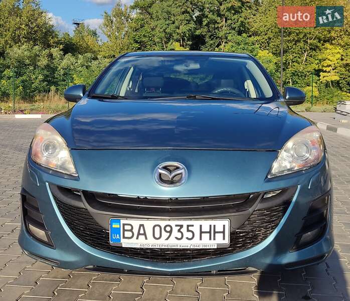 Хетчбек Mazda 3 2010 в Жовтих Водах