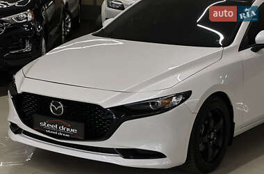 Седан Mazda 3 2021 в Миколаєві
