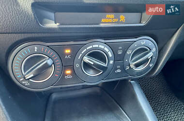 Седан Mazda 3 2015 в 