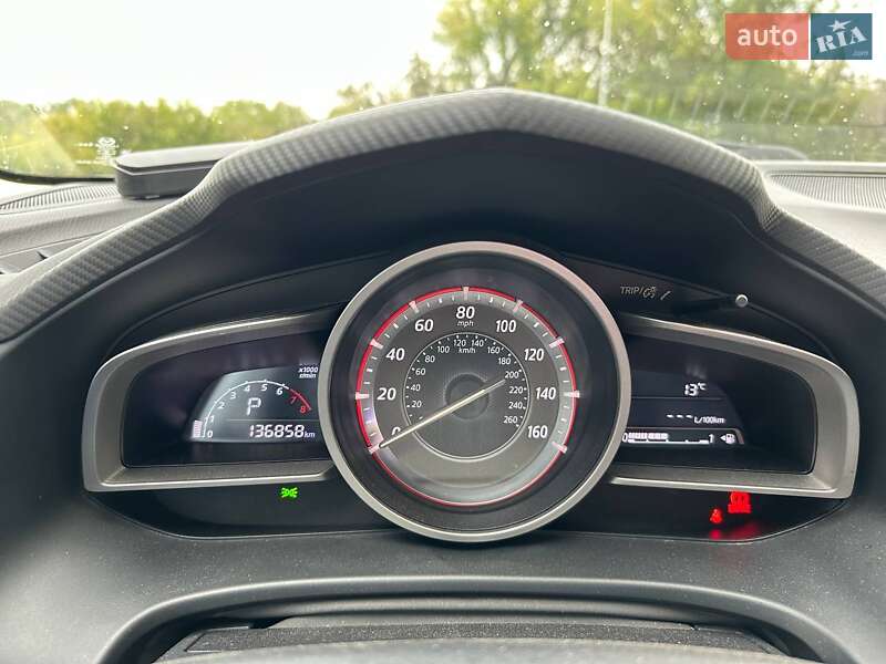 Седан Mazda 3 2013 в Киеве