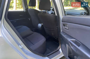 Хэтчбек Mazda 3 2006 в 