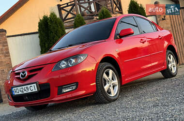 Седан Mazda 3 2007 в Ужгороді