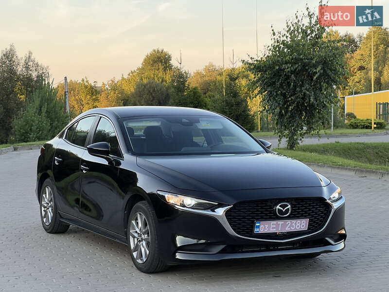 Седан Mazda 3 2020 в Бродах