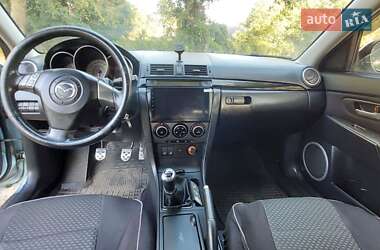Седан Mazda 3 2006 в 