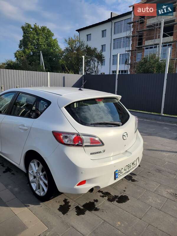 Хетчбек Mazda 3 2011 в Самборі