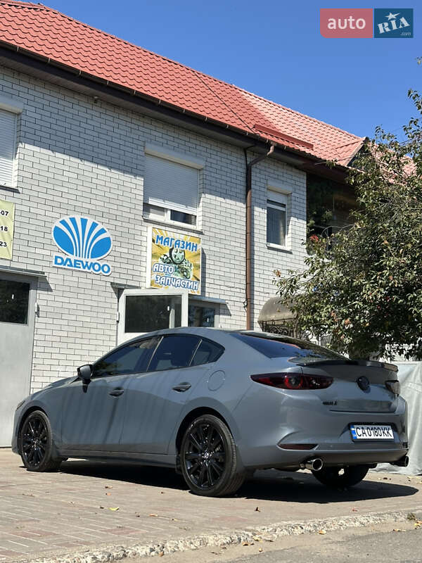 Седан Mazda 3 2022 в Черкассах