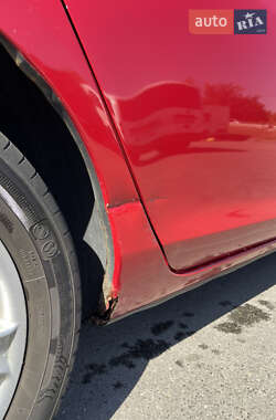 Седан Mazda 3 2006 в 
