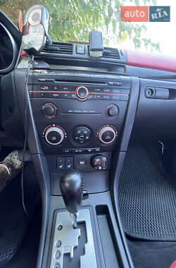 Седан Mazda 3 2006 в 