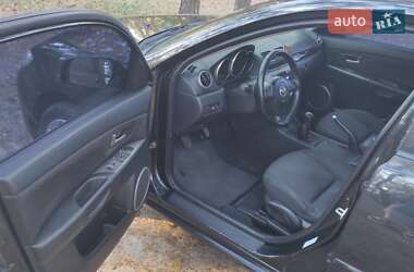 Седан Mazda 3 2006 в 
